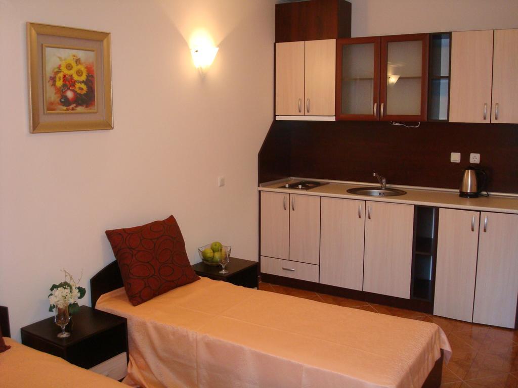 Saint Elena Apartcomplex Slantchev Briag Extérieur photo