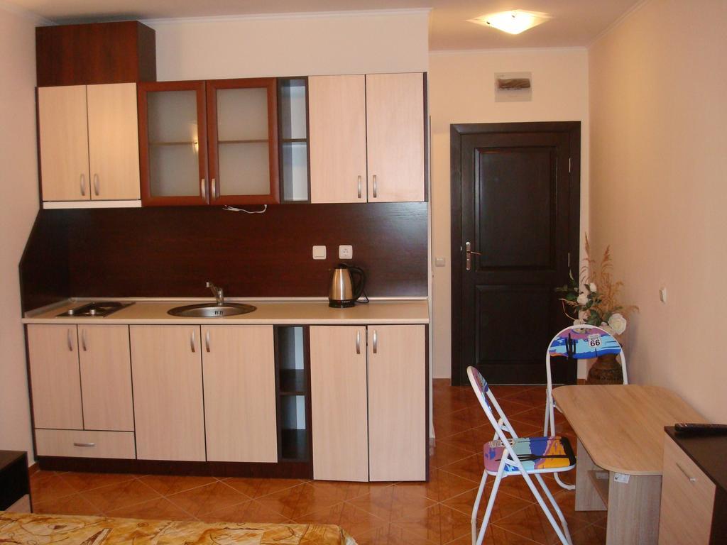 Saint Elena Apartcomplex Slantchev Briag Extérieur photo