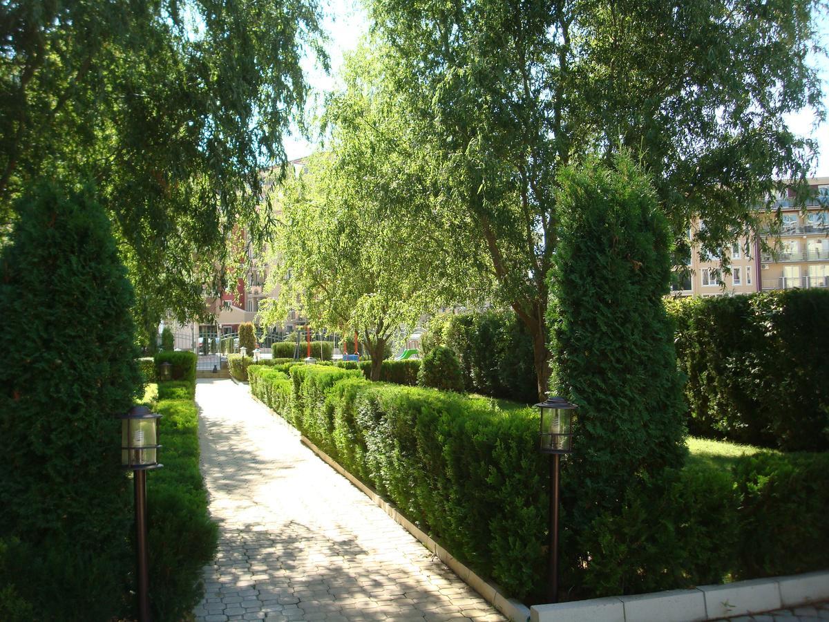 Saint Elena Apartcomplex Slantchev Briag Extérieur photo