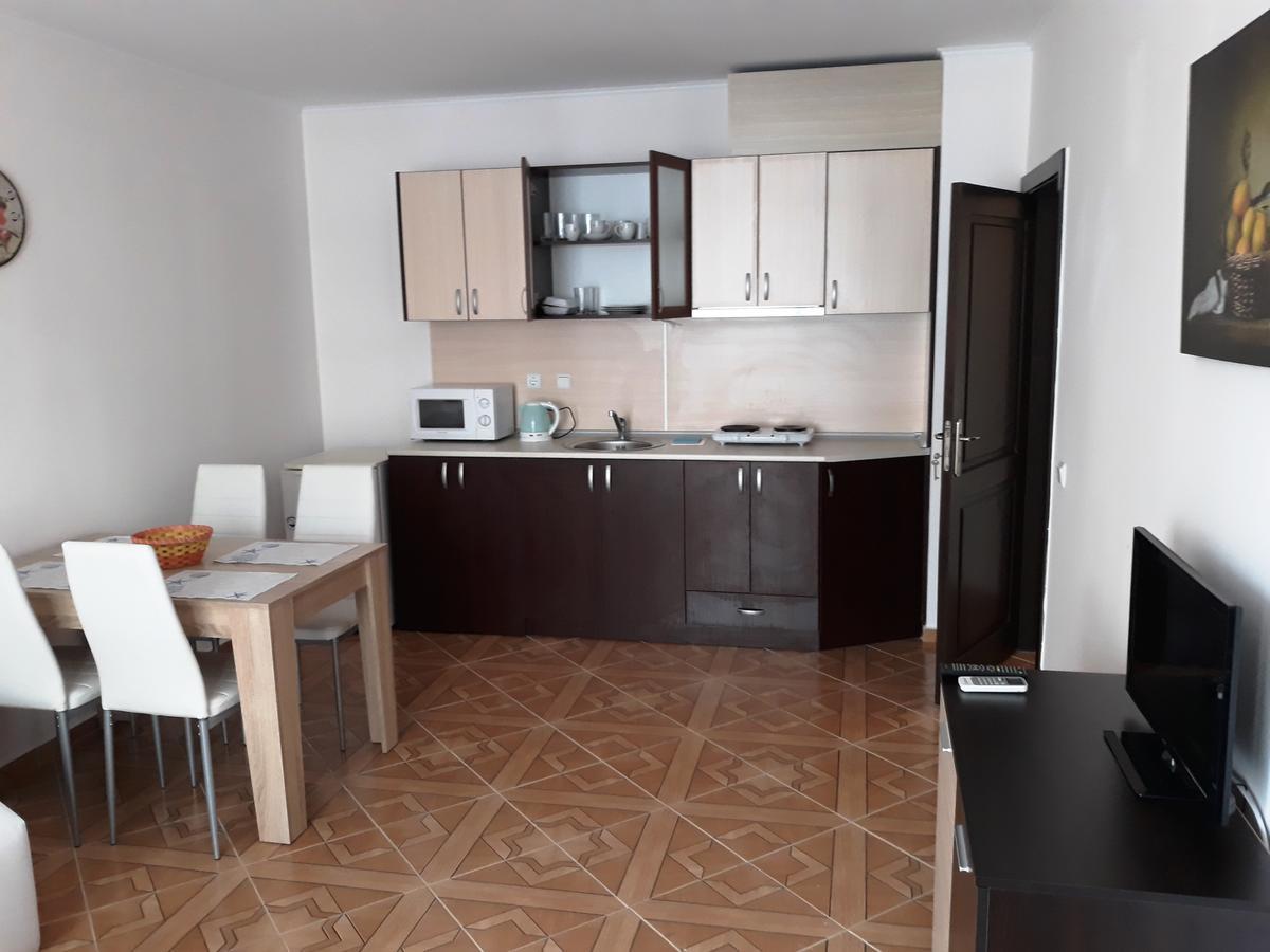 Saint Elena Apartcomplex Slantchev Briag Extérieur photo